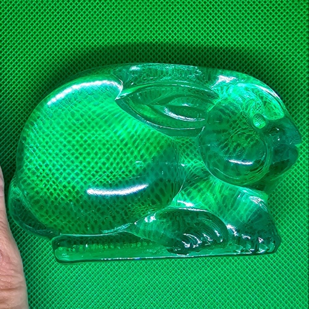 Clear Art Glass Bunny Rabbit Figurine Paperweight Small Animal